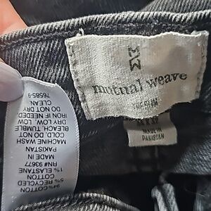 Men's black mutual weave slim jeans size 34x32